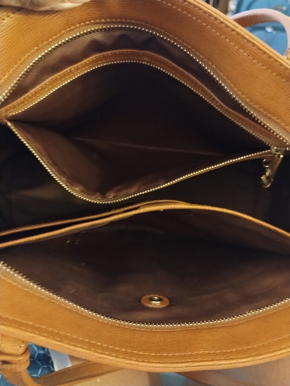 Ralph Lauren Brown Leather Zip Tote - Picture 9 of 10
